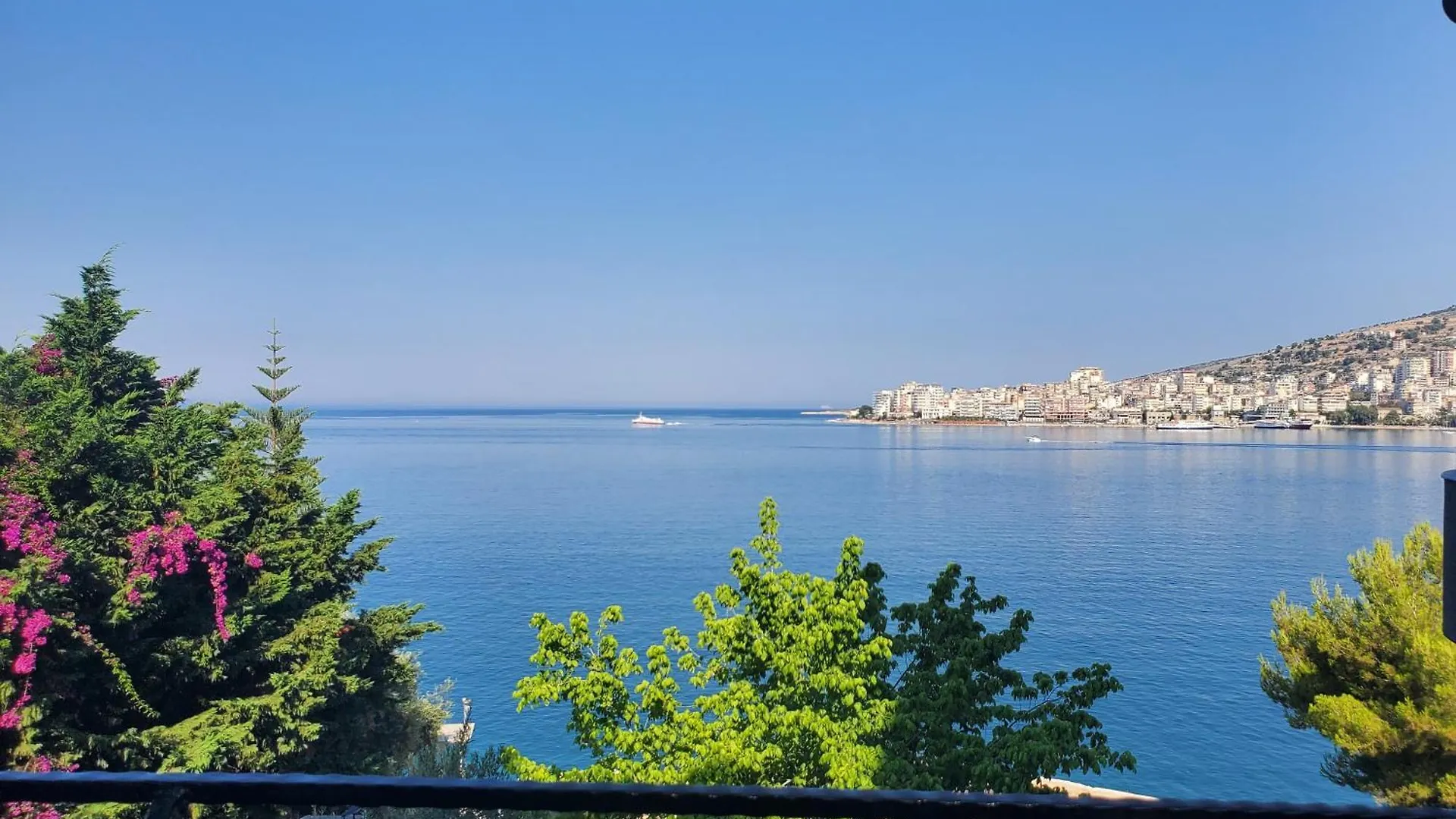 Stay Saranda - Steps From The Beach 0*, Саранда
